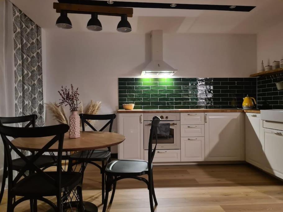 Uroczy Apartament Blisko Centrum - 10 Min Do Plazy Gdynia Dış mekan fotoğraf